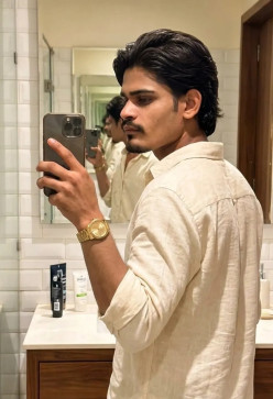 Rishi Jagpati, 21, India