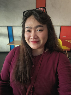 Diona, 30, Indonesia