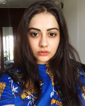 Monica, 22, India