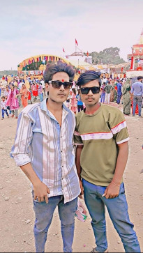 Raaj Chohaum, 22, India