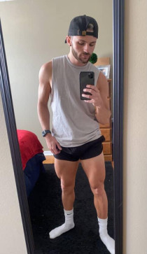 Kelly, 26, Canada