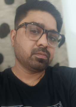 Anubhav Pancholi, 32, India