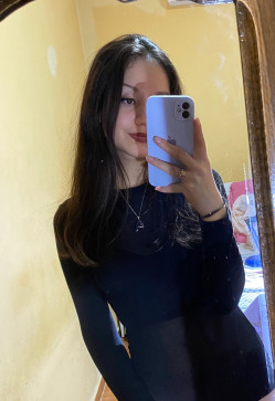 Annie, 21, Mali