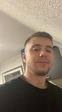 Xdd, 26, Greenland