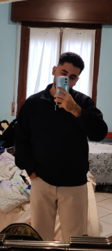 Matauz, 27, Italy