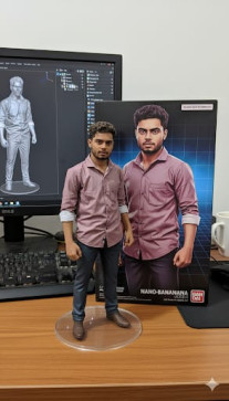 Manoj Lohar, 21, India