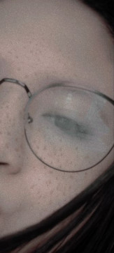 Vie, 21, Philippines