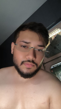 Odysseus, 22, India