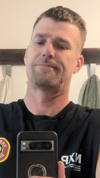 James, 40, Australia