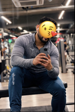 Shammi Iii, 32, United Arab Emirates