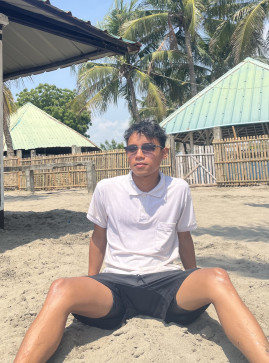 Stella, 20, Philippines