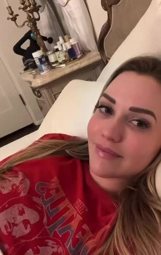 Stephanie, 29, United States