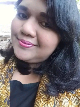 Miss El, 36, Indonesia