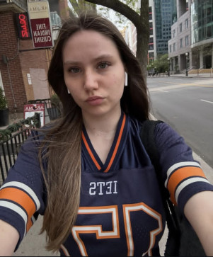 Anna Smith, 29, United States