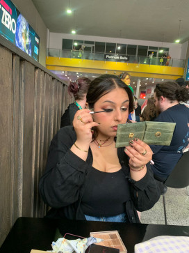 Mae, 23, United Kingdom
