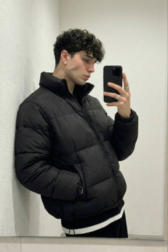 Nagi Seishero, 19, Australia