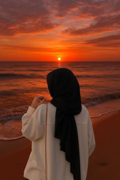 Sofia Ansari, 20, India