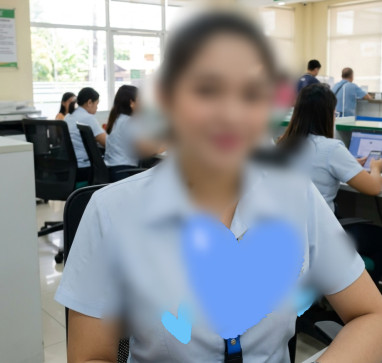 Riza, 25, Philippines