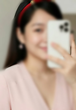 Riza, 25, Philippines