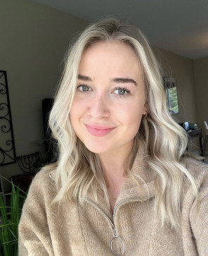 Rebecca Croft, 33, United States