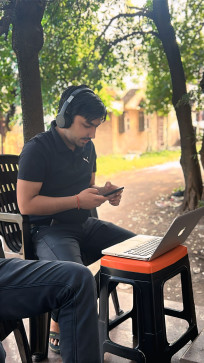 Sonu Singh, 25, India