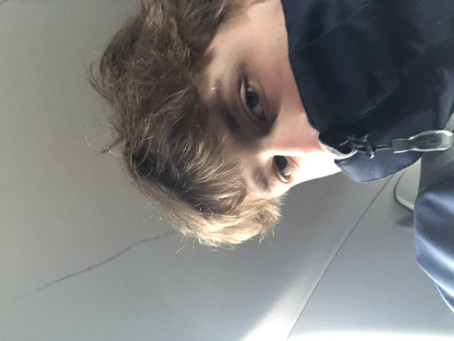 Mp9898, 18, Australia