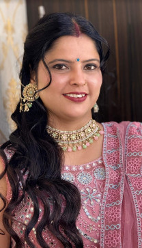 Rajni, 44, India