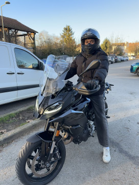 Hmaoui Ahmed, 21, France