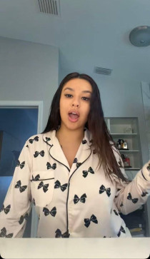 Mia Kyia, 30, United States