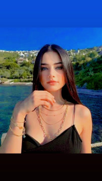 Lily, 22, Philippines