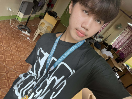 Justin Pitas, 18, Philippines
