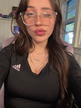 Valentiacute, 19, Spain