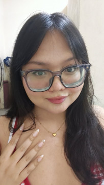 TRANSWOMAN_YANNA, 39, Philippines