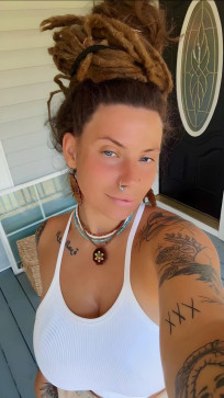 Hannah, 30, United States