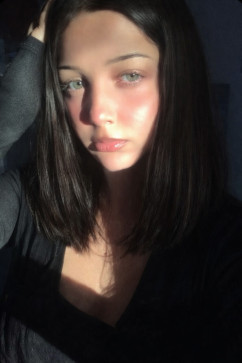 Eleonora, 18, Bulgaria