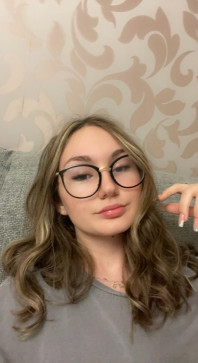 Madelyn32, 28, United States