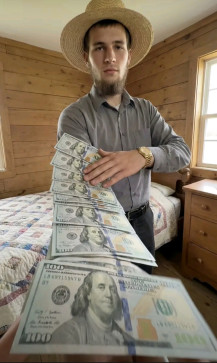 Eli Yoder, 24, United States
