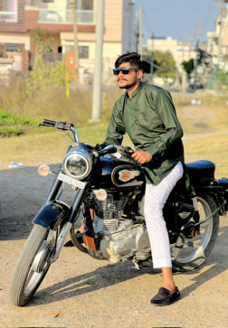 Arun Sharma, 28, India