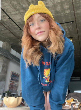 Natasha, 26, United Kingdom