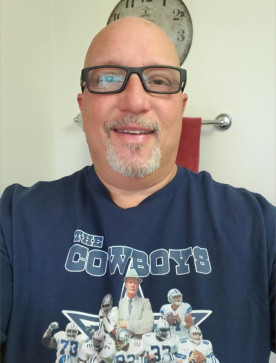 Roberto Brown, 50, United States