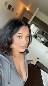 Julissa, 34, United States