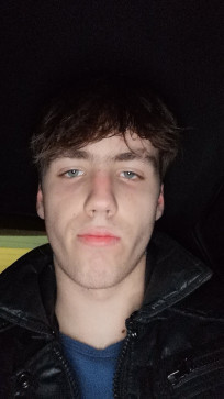 HumiliationDom, 18, Italy