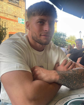 Lee S, 26, United States