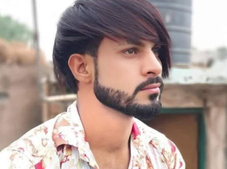 Alfaaz, 26, India