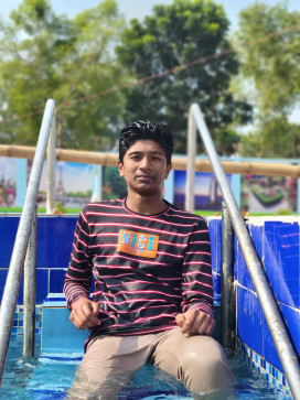 , 18, United States