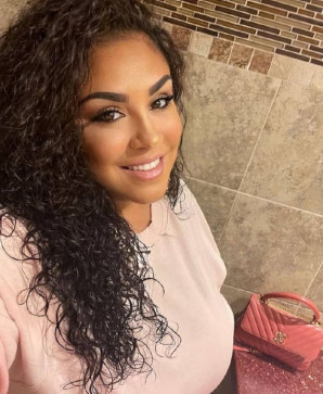 Linda, 24, United States