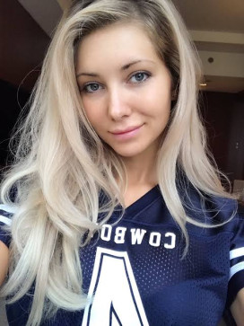 Lindasy, 35, United States