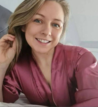 Anne Hoke, 35, United States