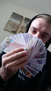 Brad, 30, United Kingdom
