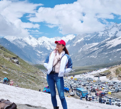 Igwe Kinseth, 28, India